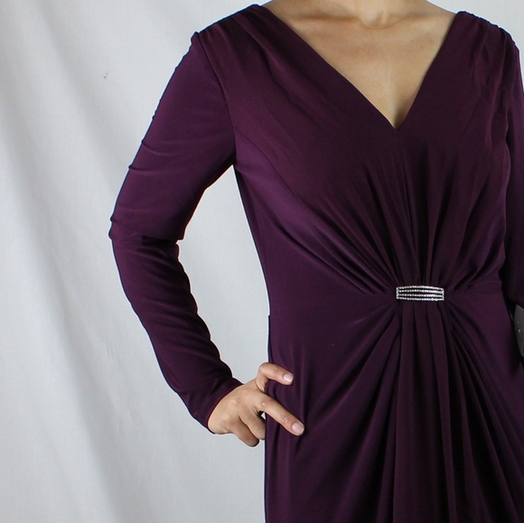 Lauren Ralph Lauren Purple Full Length Ball gown size 6 - Picture 2 of 5